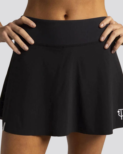 Legacy Skirt Pure Black