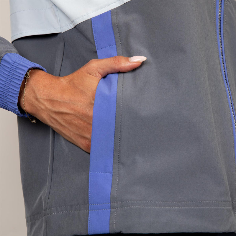 Womens Nicki Windbreaker Jacket Cloud/Stingray