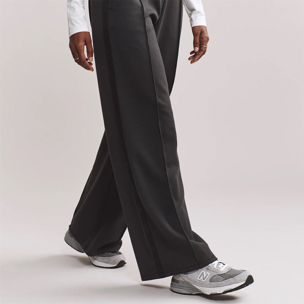 Womens DreamGlow Pants Black