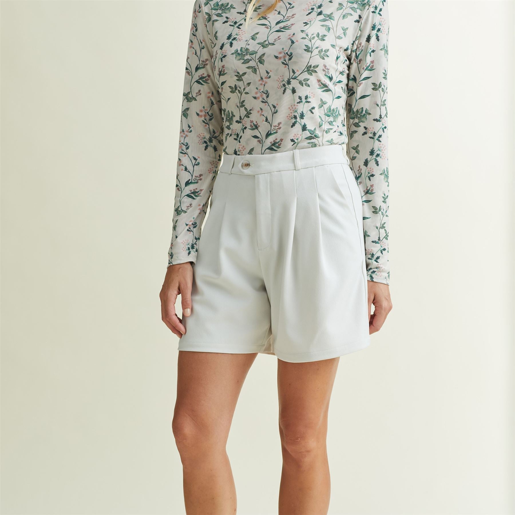 Womens Trouser Shorts Silver Birch