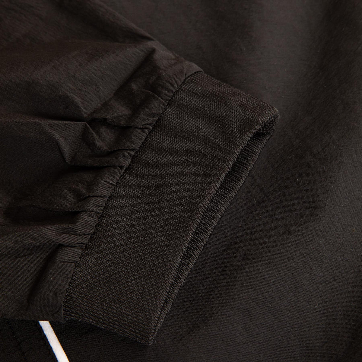 Evergreen Sport Pullover Black/White