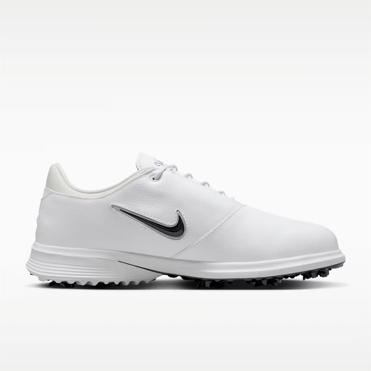 Nike Victory Tour 4 NRG OC26 Spiked Golf Shoes - detail shot