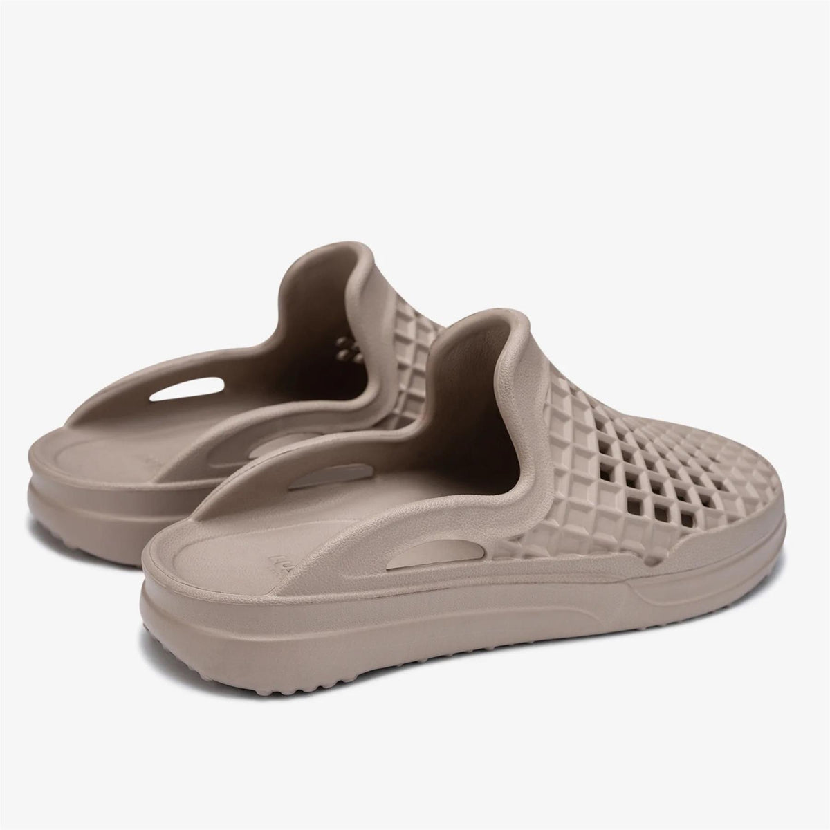 Scenario Slip-On Goat