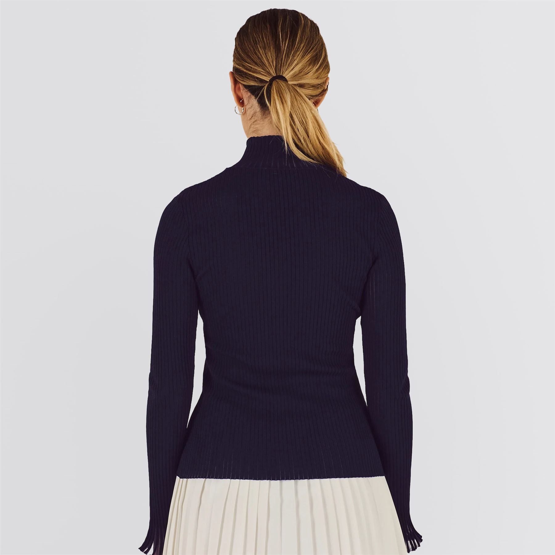 Malbon Women's Monika Turtleneck Midnight – TRENDYGOLFUSA.COM