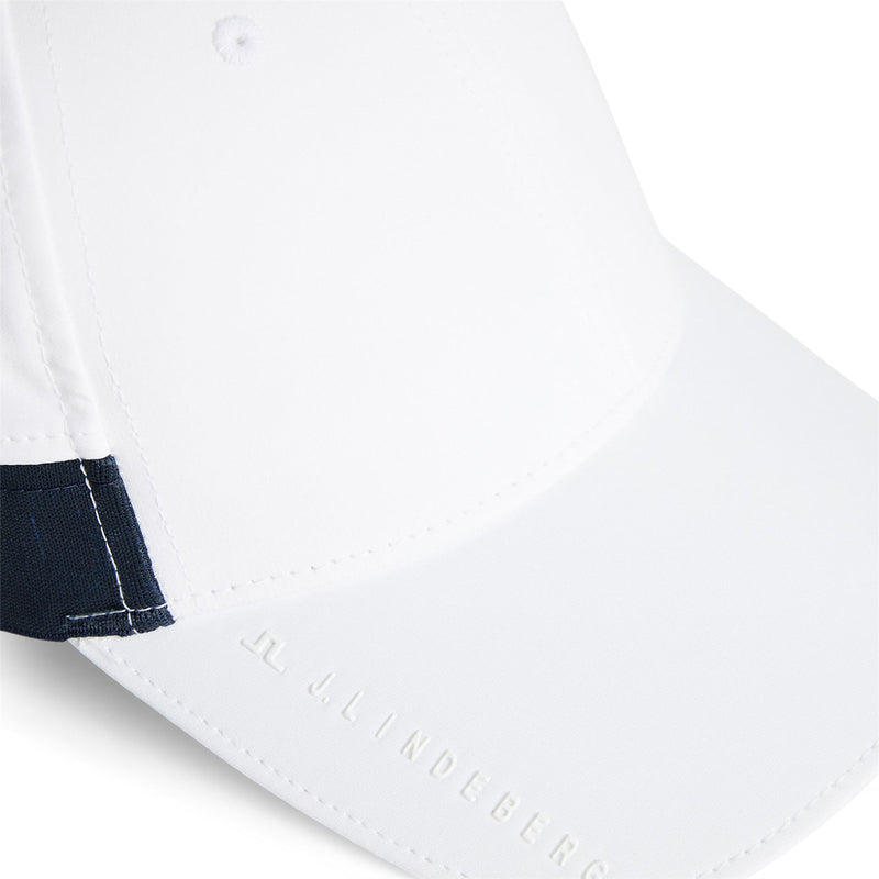 Reveal Tech Stretch Cap White