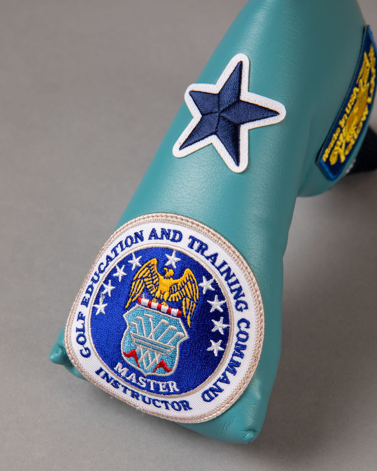 Riviera U-Leather Blade Putter Cover Oceanside Blue
