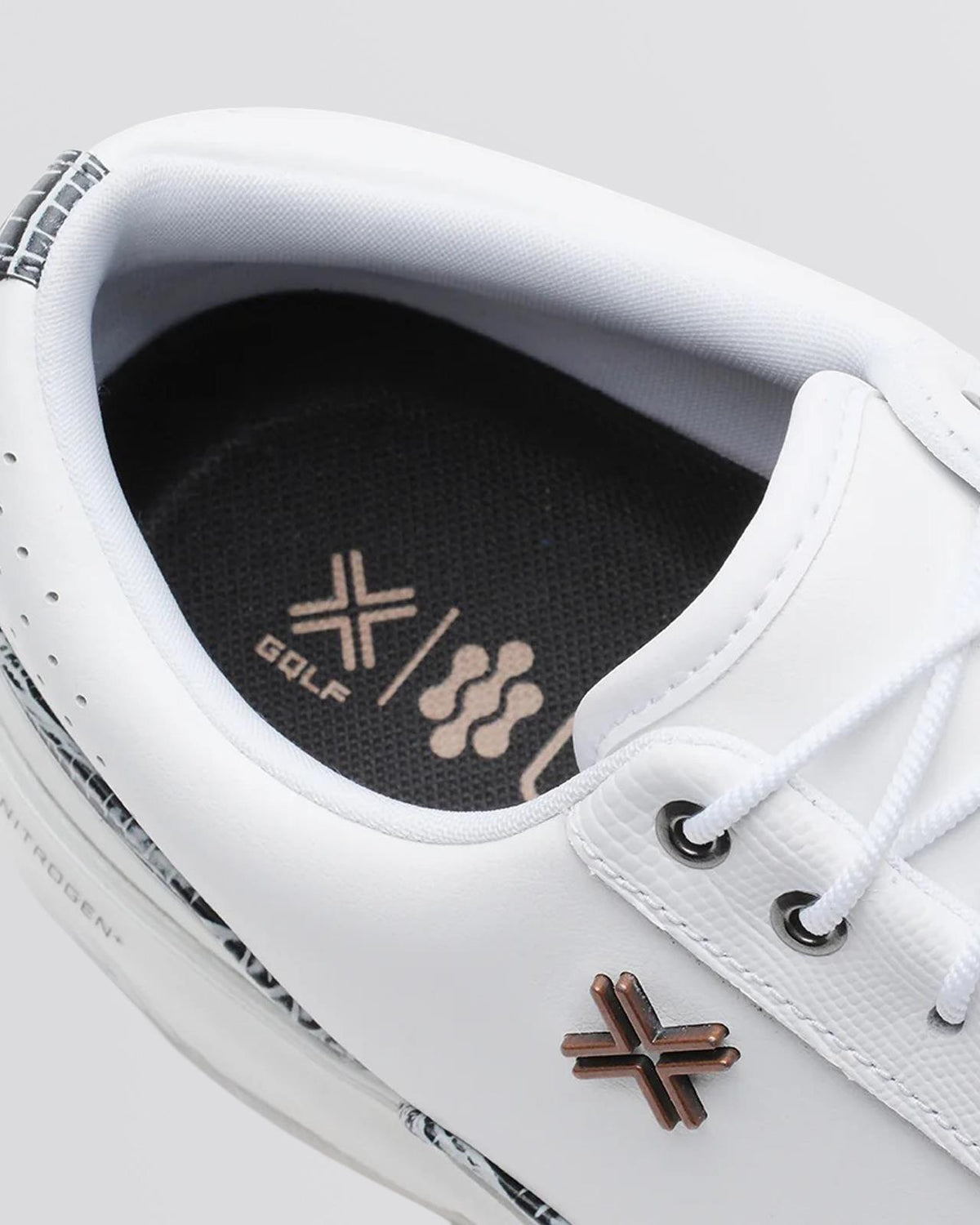 Moving Day SC RS Spiked Golf Shoes White/Black/Snake