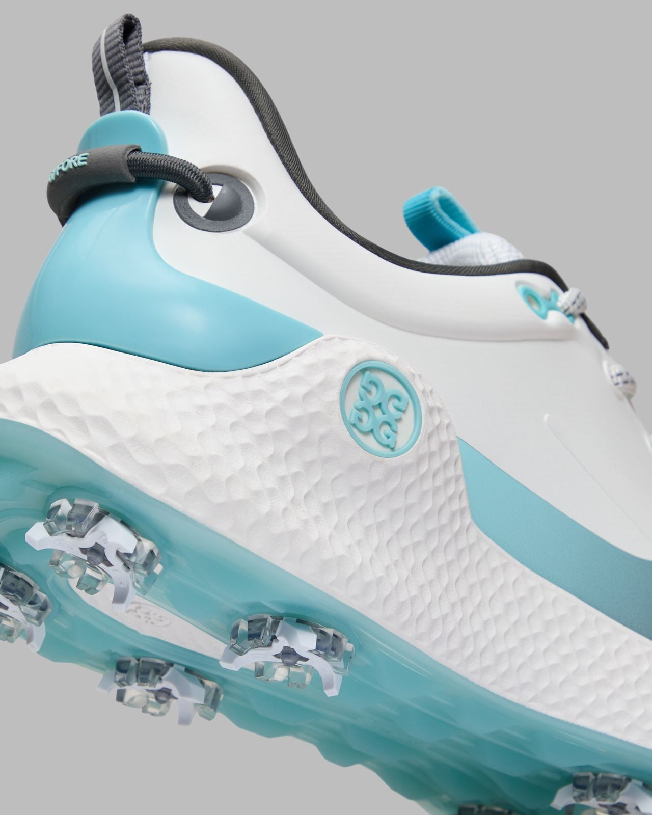 G/FORE Men's MG4+ O2 Gradient G/LOCK Shoes Snow/Cenote