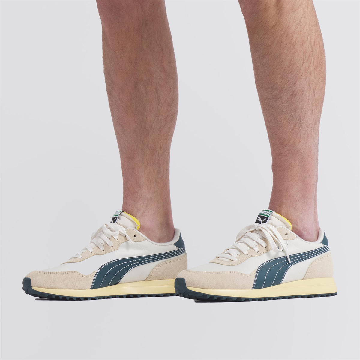 Helsinki G Golf Shoes Frosted Ivory/Green Terrain/Light Straw