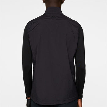 J.Lindeberg Ash Light Packable Wind Pro Vest Black | TRENDYGOLF USA
