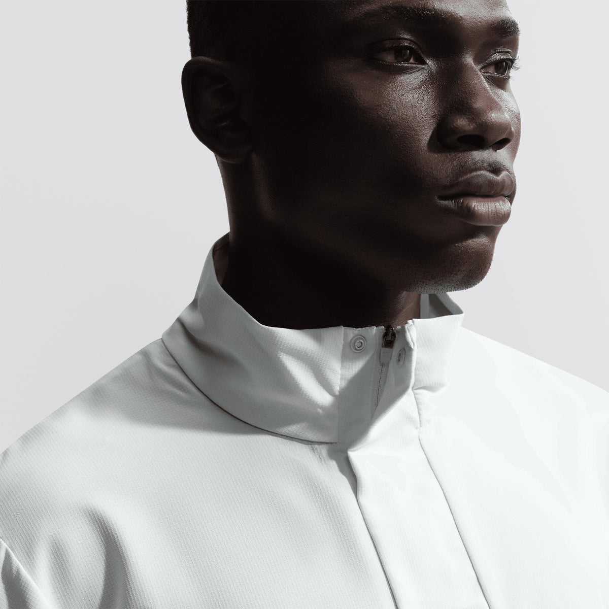 Dri-FIT Tailored Performance Wind Shirt Photon Dust