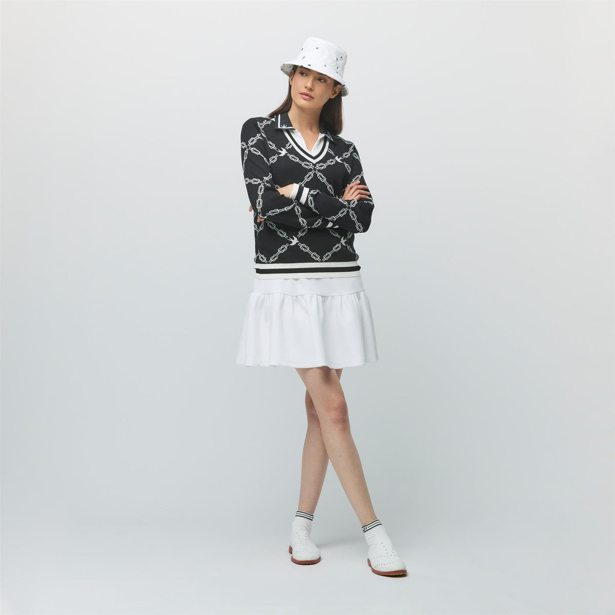 Womens Birdie Links Knit V-Neck Jumper White/Black