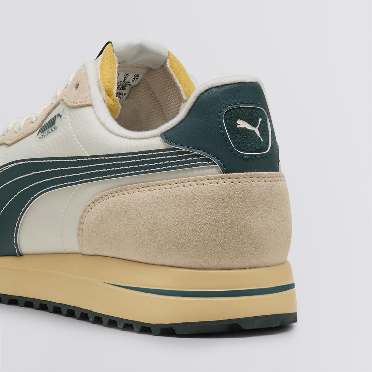 Helsinki G Golf Shoes Frosted Ivory/Green Terrain/Light Straw