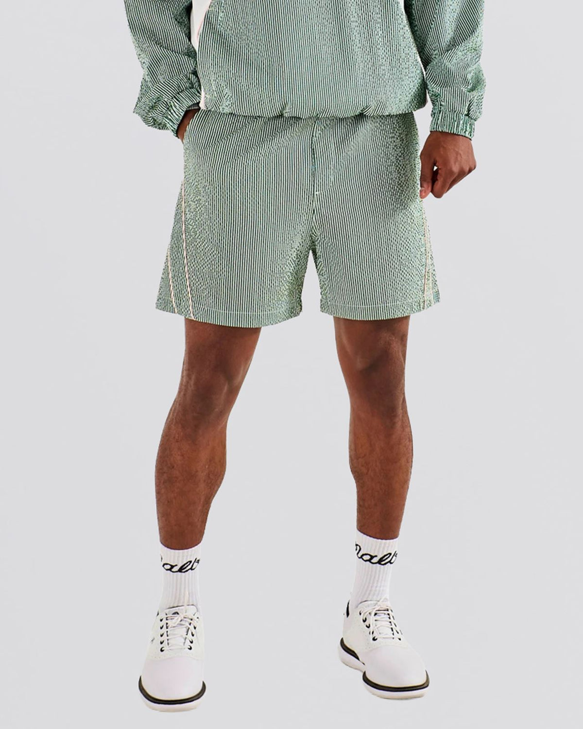 Valero Shorts Garden Green Multi