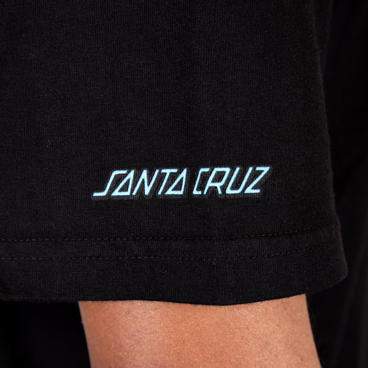 x Santa Cruz Bermuda Screaming Hand Tee Black