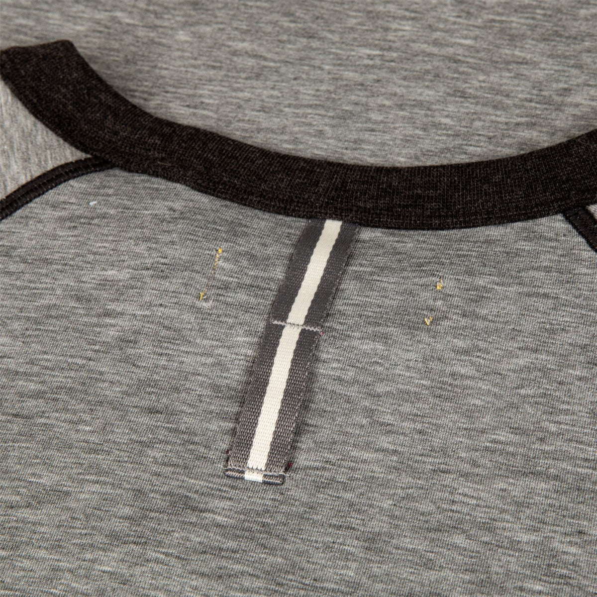 Hynds Raglan Crewneck Sweater Light Gray Heather/Charcoal