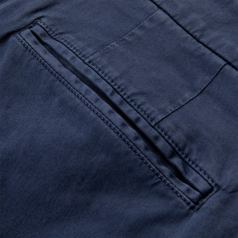 Brian Pants Regal