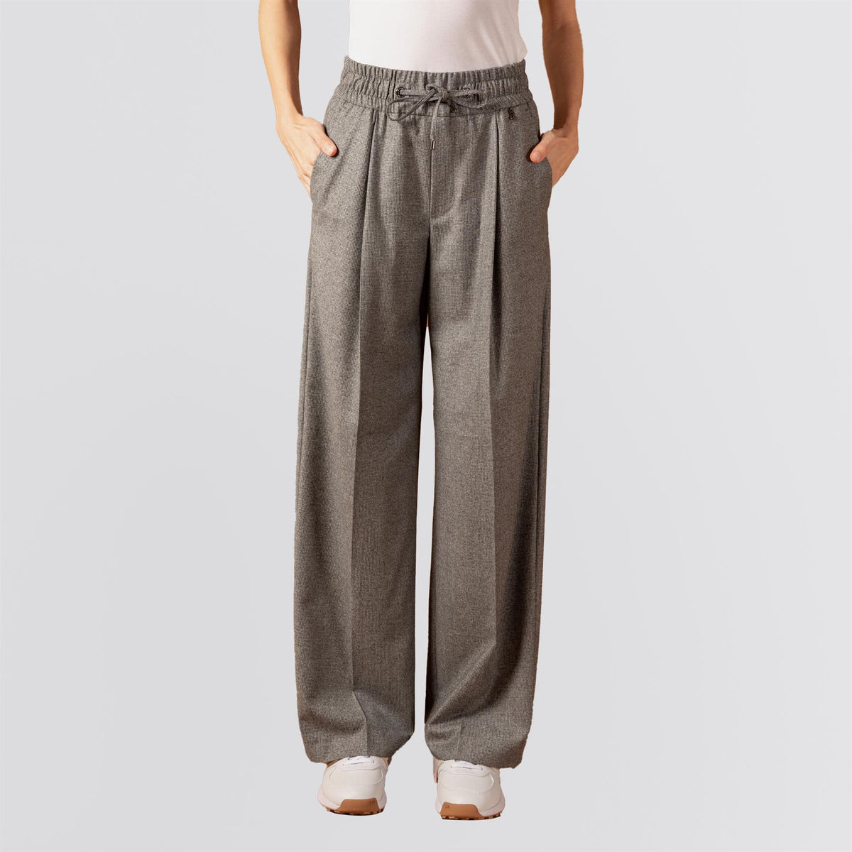 Womens Ella- 1 Pants Black
