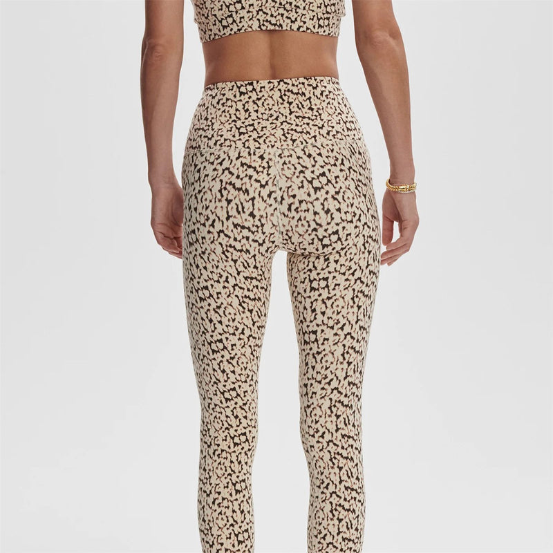 Womens Move Pocket High 25-Inch Leggings Almond Abstract Leopard