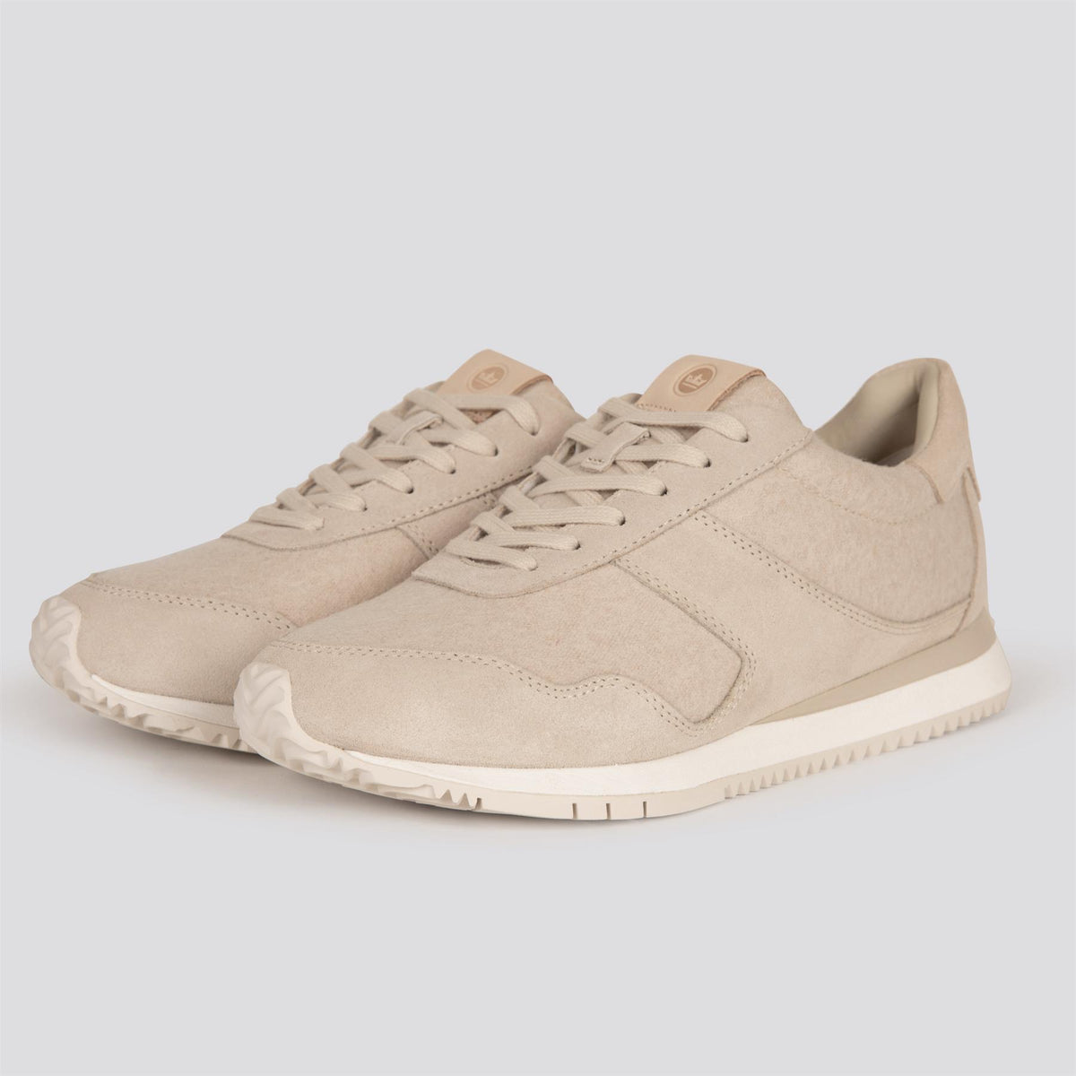 Womens Flora Day Runner Golf Shoes Latte