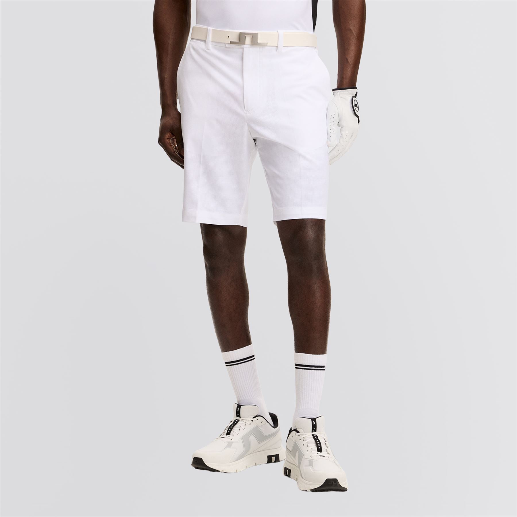 Vent High Shorts White