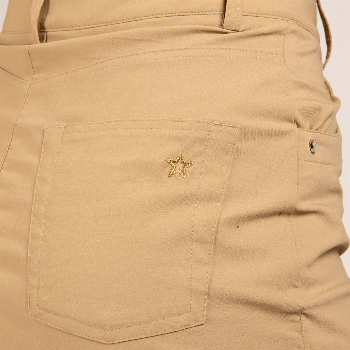 Womens The Stellar Stretch Short Khaki