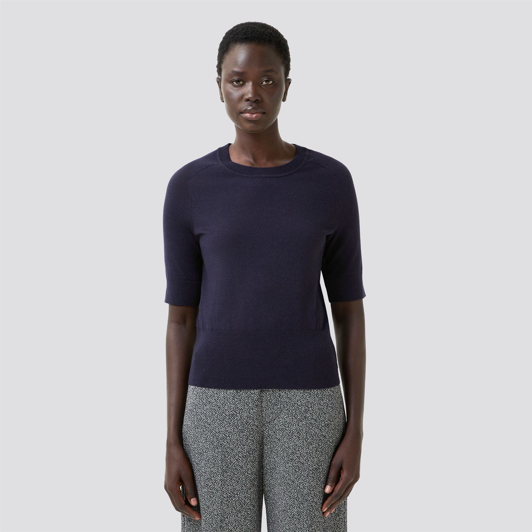 Womens Izzy Short Sleeve Sweater Navy