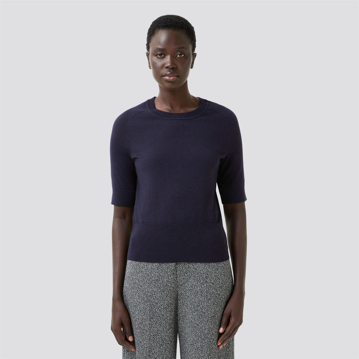 Womens Izzy Short Sleeve Sweater Navy