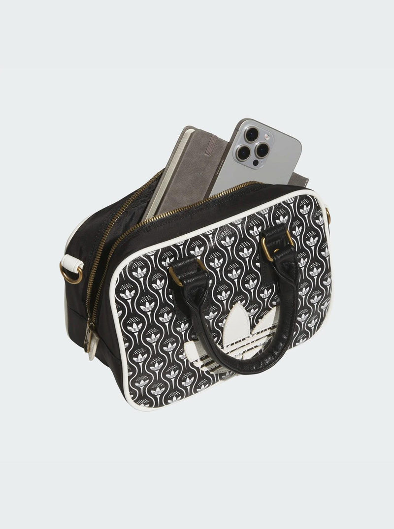 Originals Round Bag Black/Chalk White