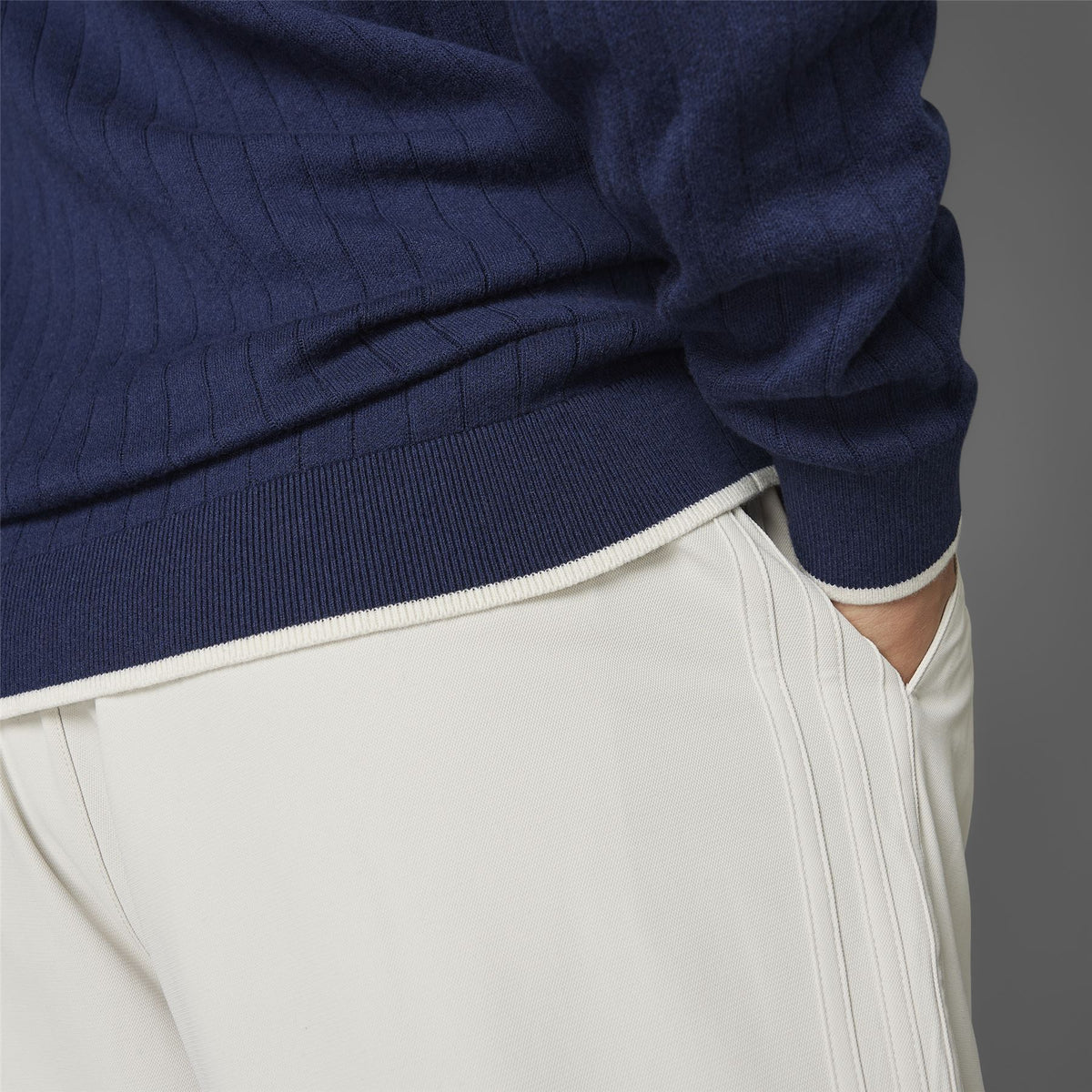 Cashmere Knit Sweatshirt Night Indigo