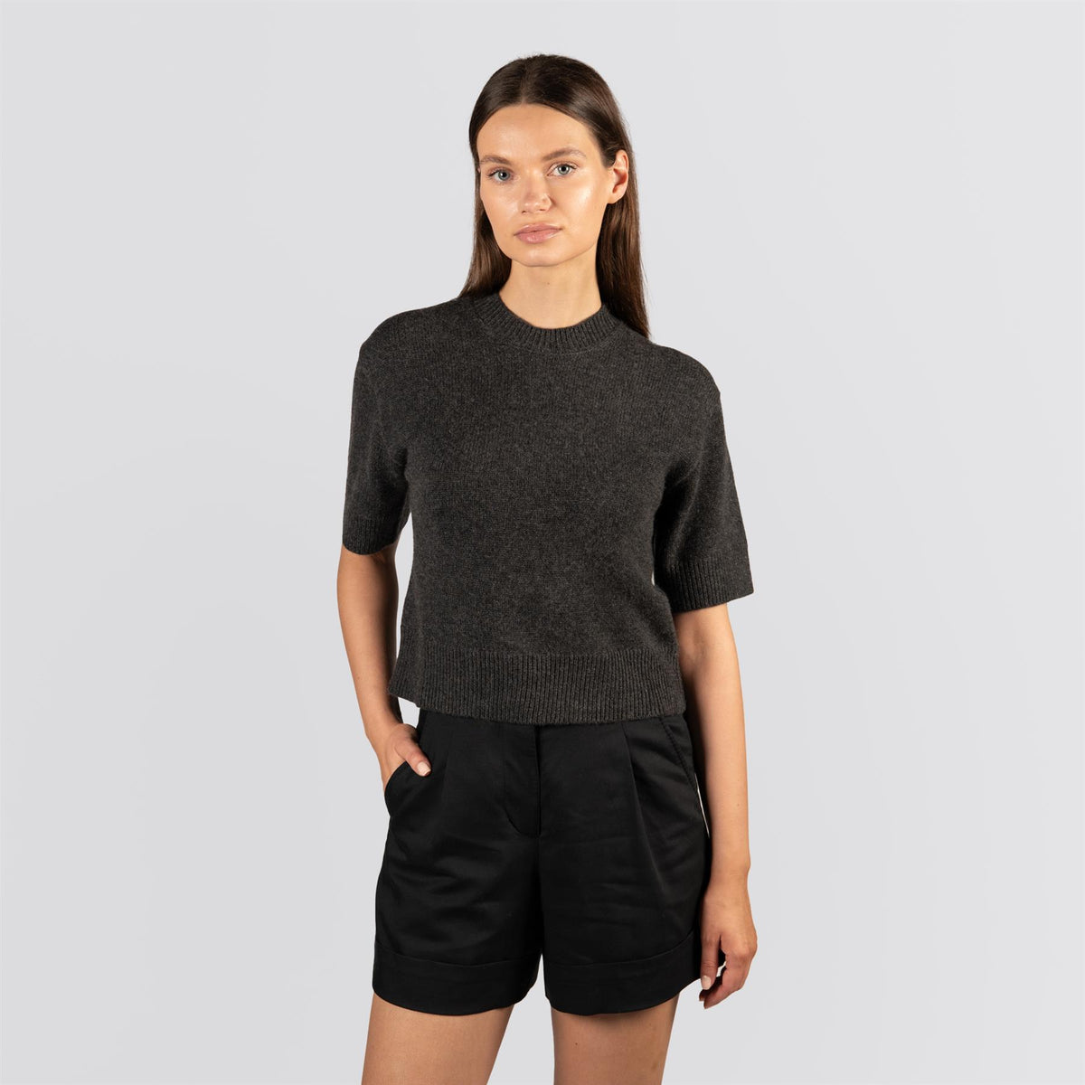 Womens Sally Cashmere Crew Black Heather