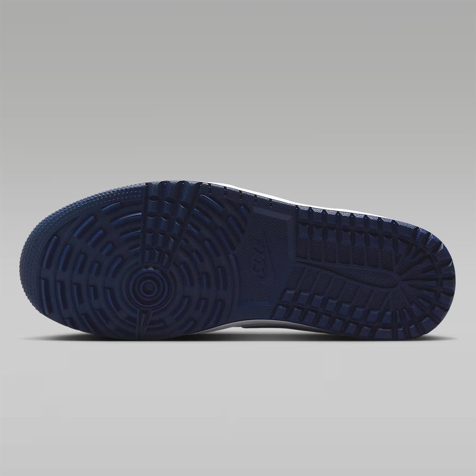 Nike Air Jordan Mule White/Midnight Navy | TRENDYGOLF USA