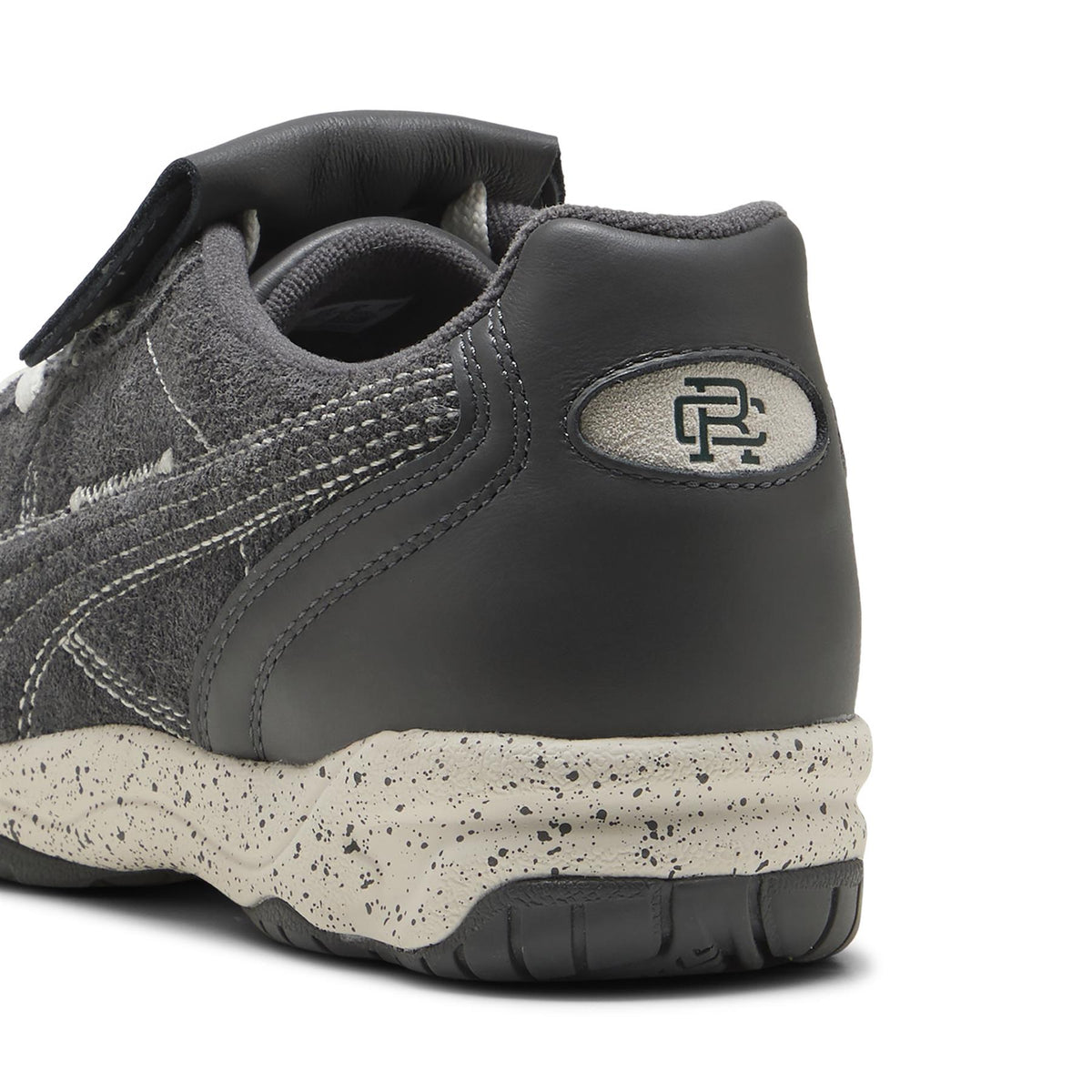 x RC King IT Indoor Golf Shoes Dusky Gray/Warm White
