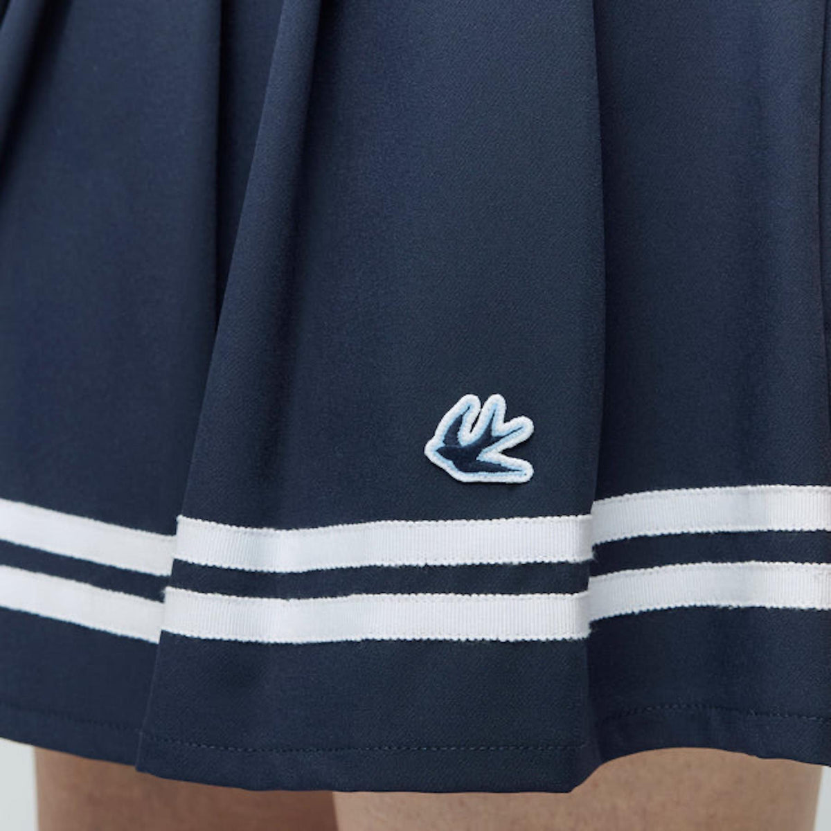 Womens Ribbon Pleated Skirt Navy/White