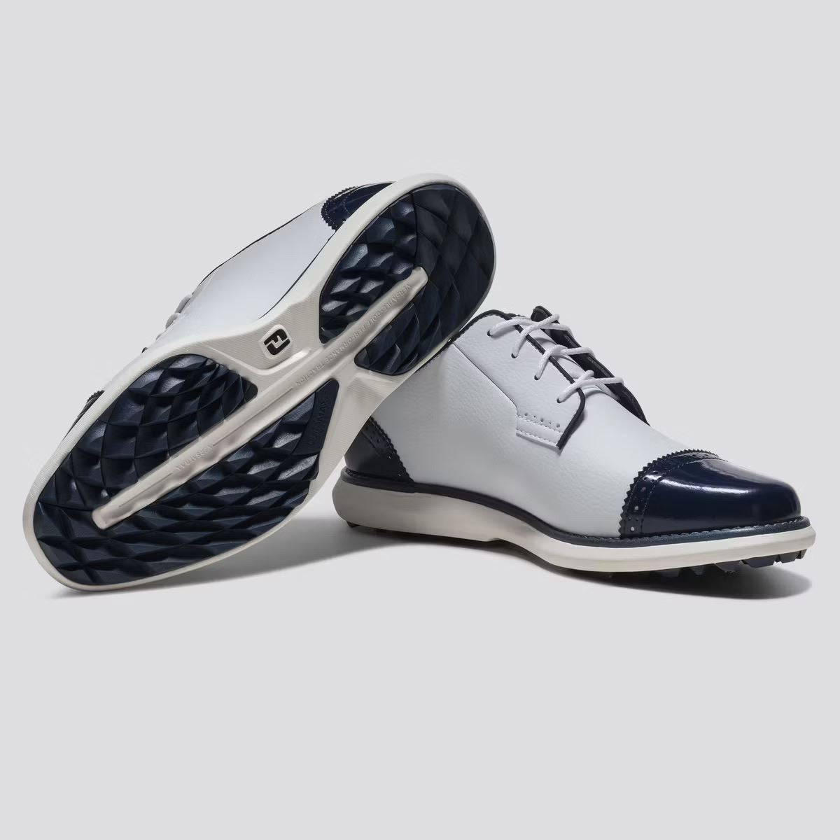 Womens Traditions Spikeless Laced Golf Shoes White/White/Navy