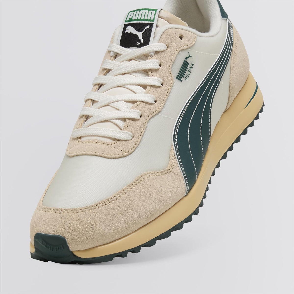 Helsinki G Golf Shoes Frosted Ivory/Green Terrain/Light Straw