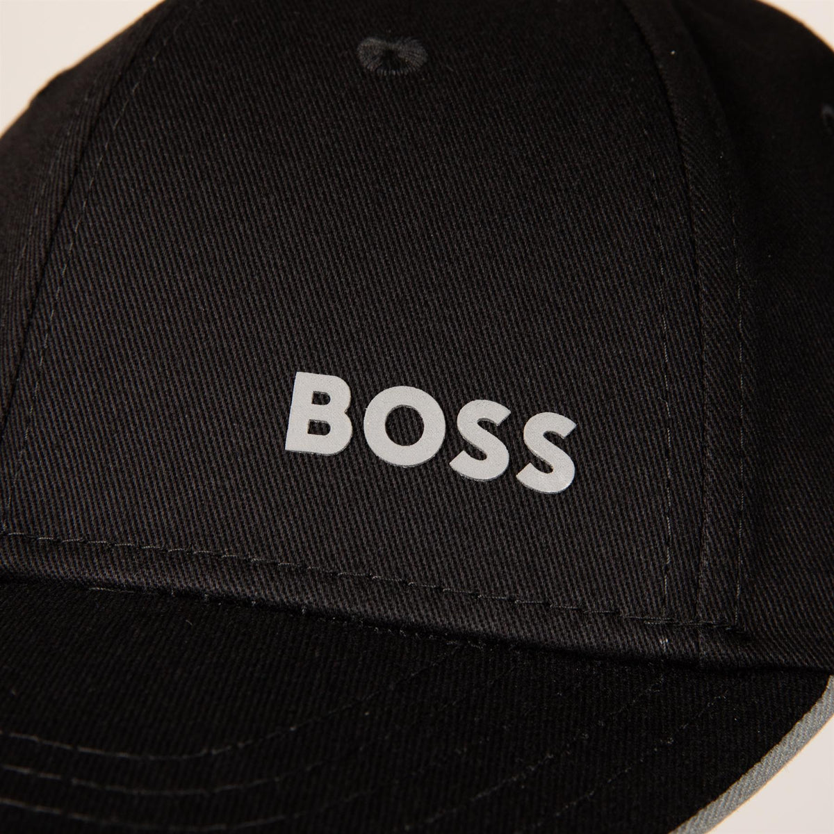 Cap Bold Black