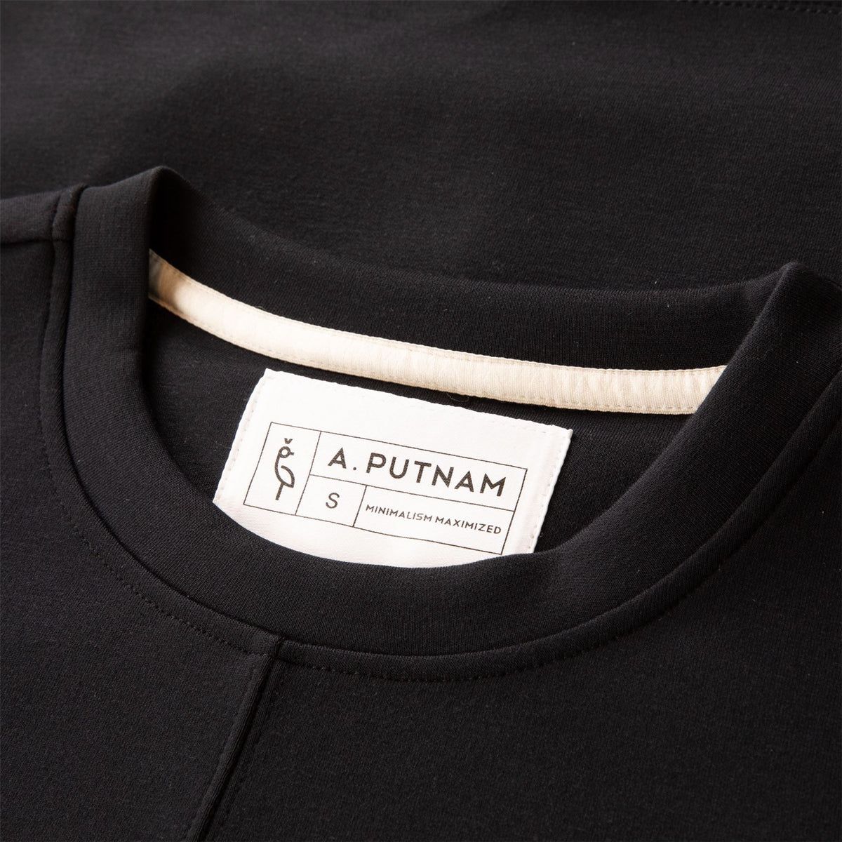Womens Tulip Crewneck Knit Black
