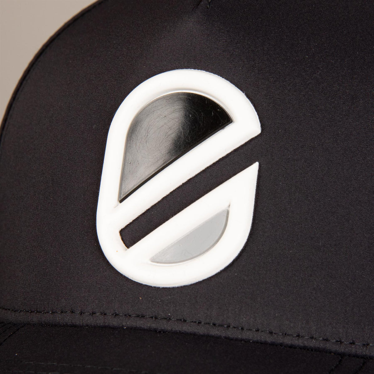 Full Bases Cap Jet Black