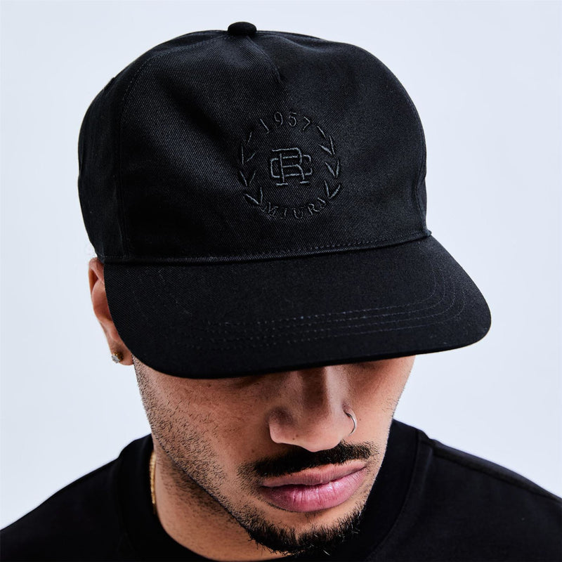 x Miura Dart Cap Black