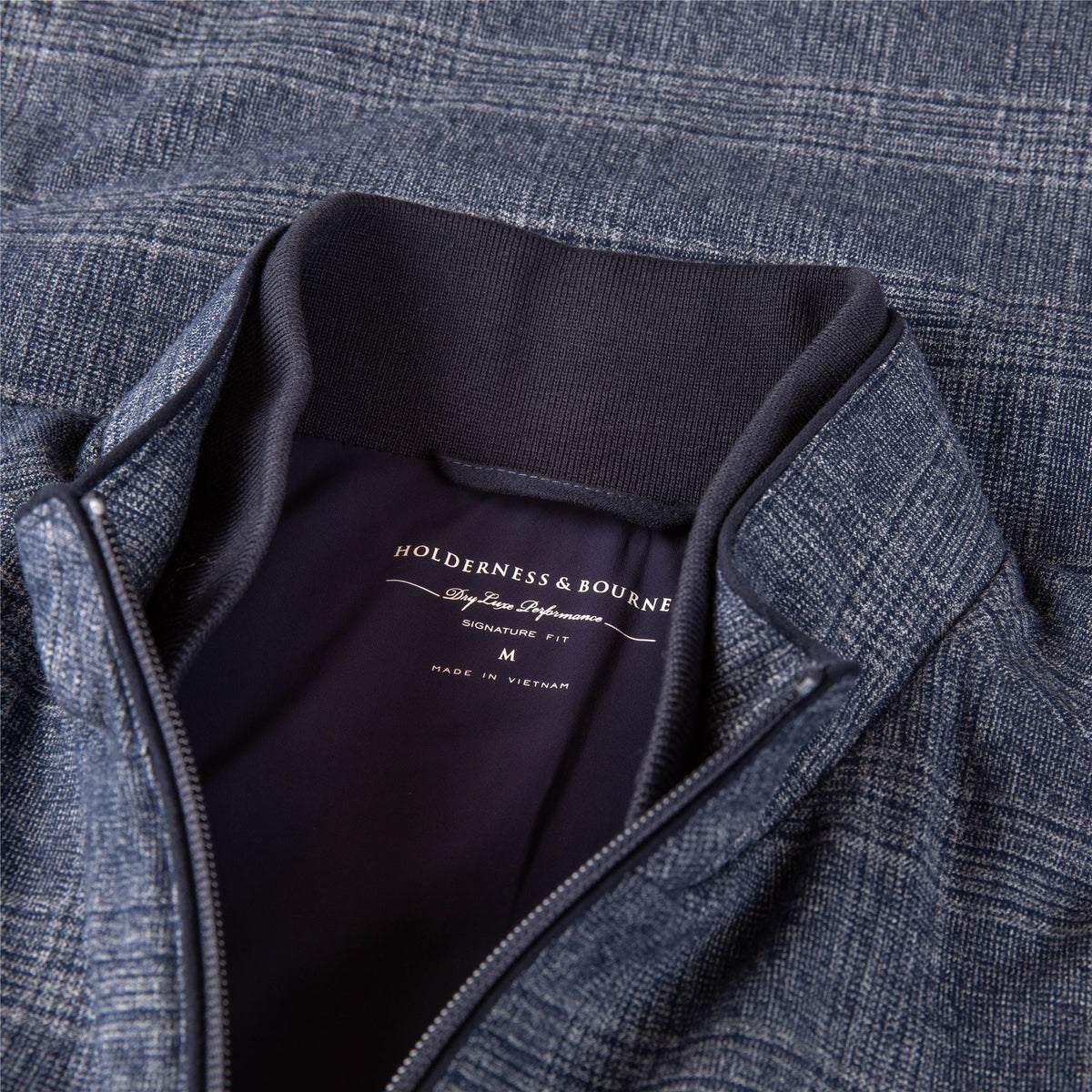 The Sterling Vest Heathered Navy