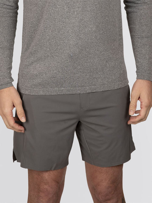 The Saunders Short Iron Gray