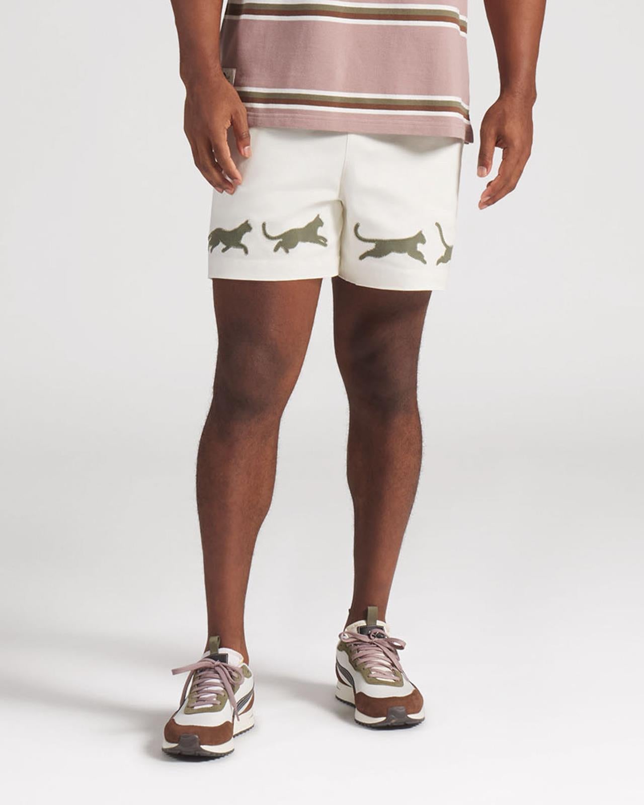 x GGNC Shorts Warm White