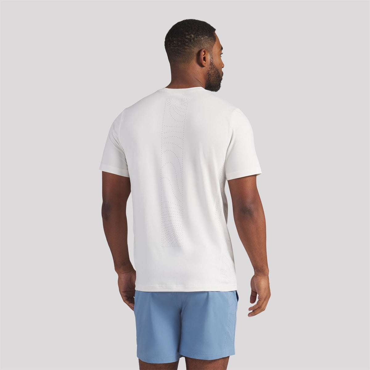 x RC Training Tee Warm White