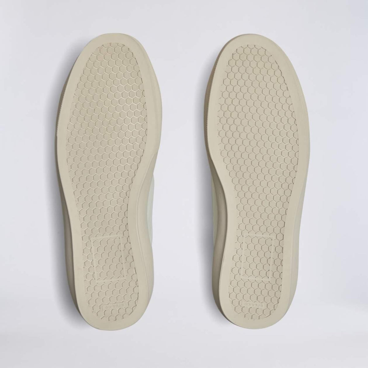 Endeavour Slip On Leather Sneakers Snow