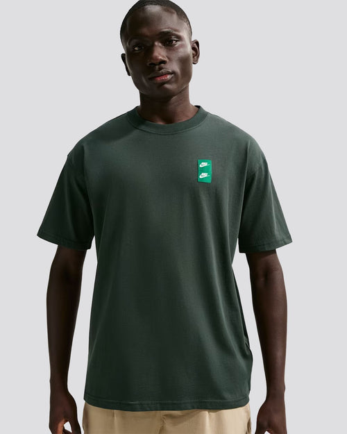 Icon Stack Hook Golf Tee Black Spruce