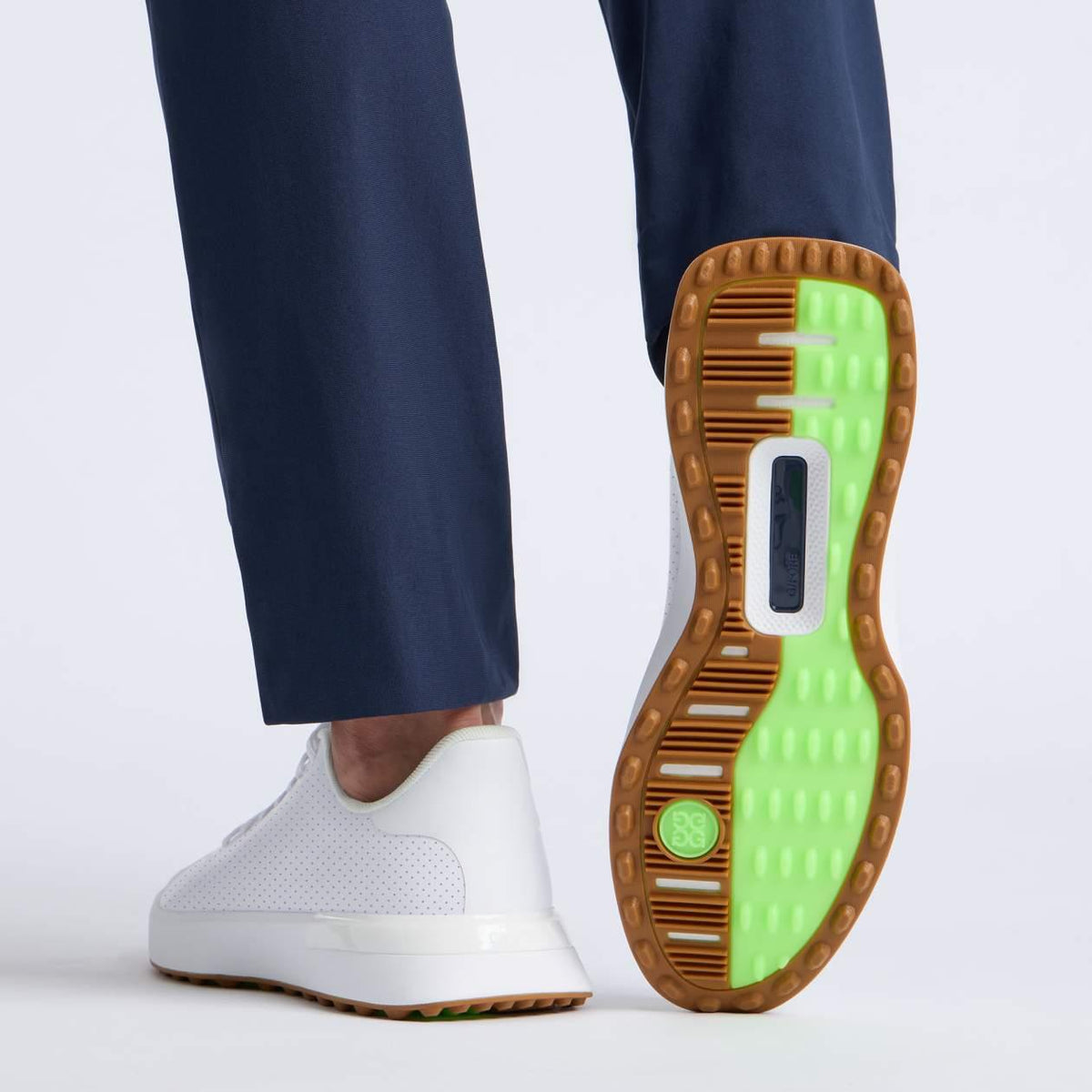 G.112 Perforated Golf Shoes Snow