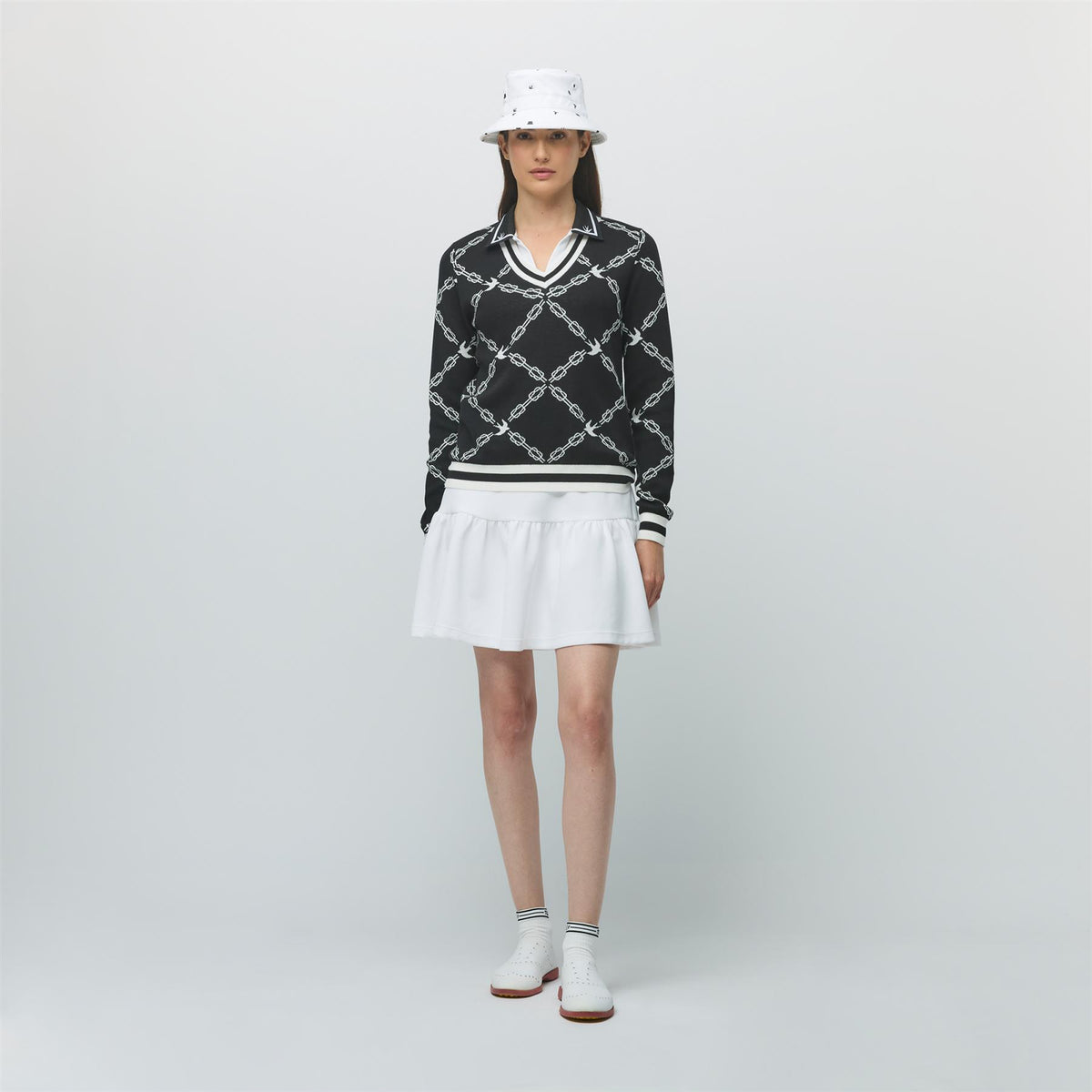 Womens Birdie Links Knit V-Neck Jumper White/Black