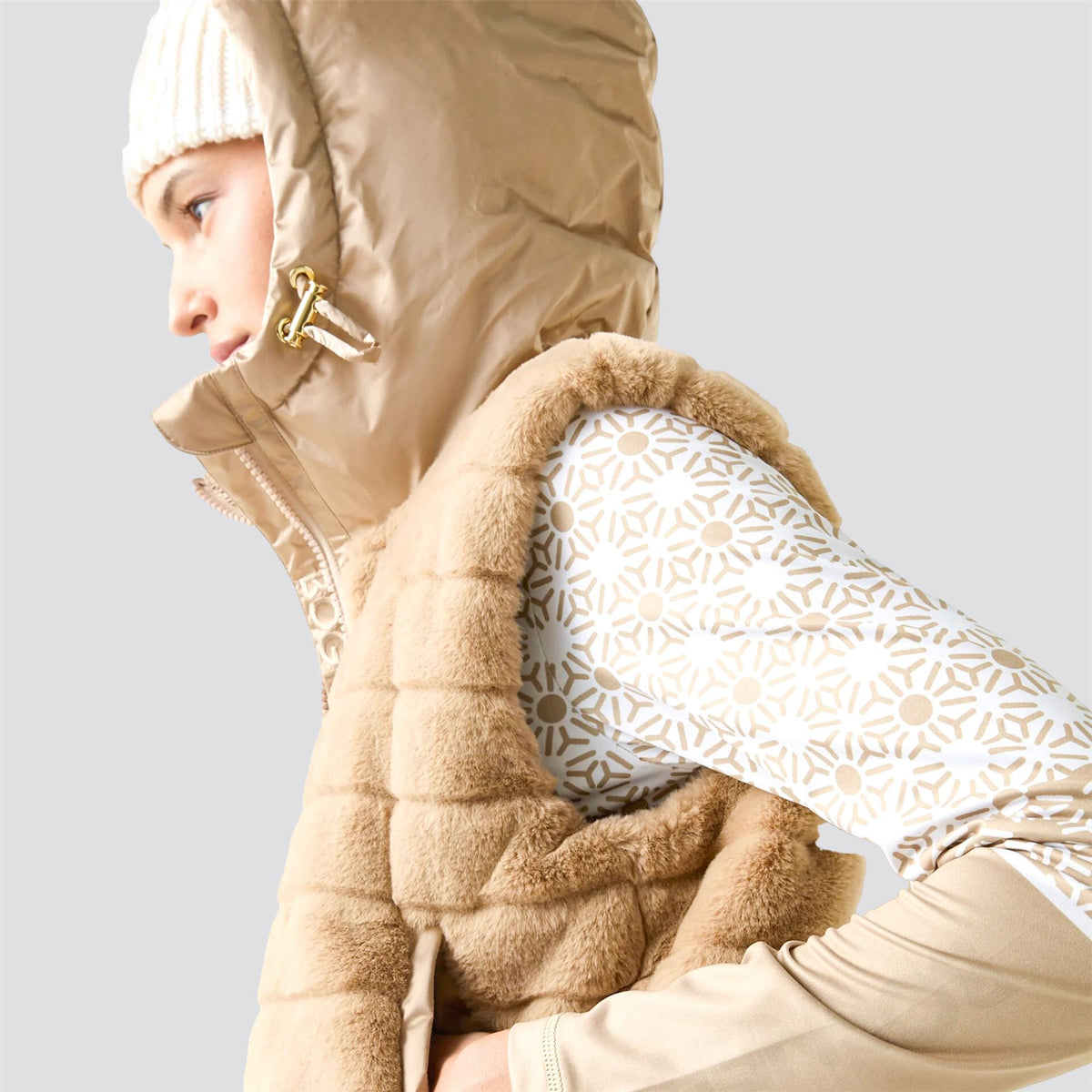 Womens Yumi Outdoor Vest Beige