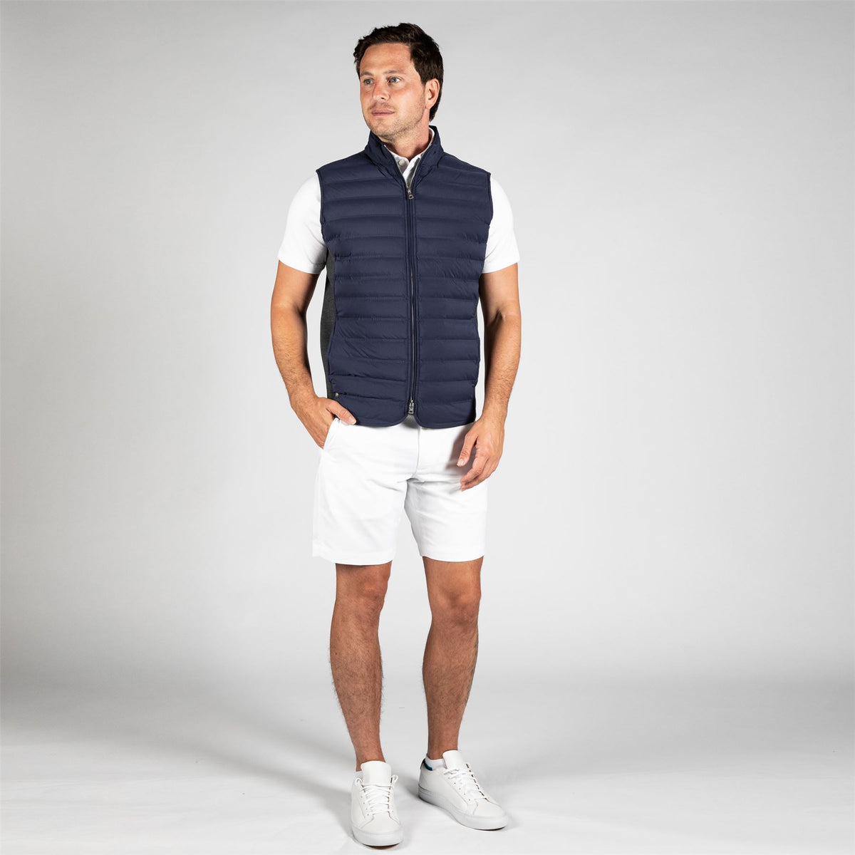 Winsome Hybrid Vest Navy